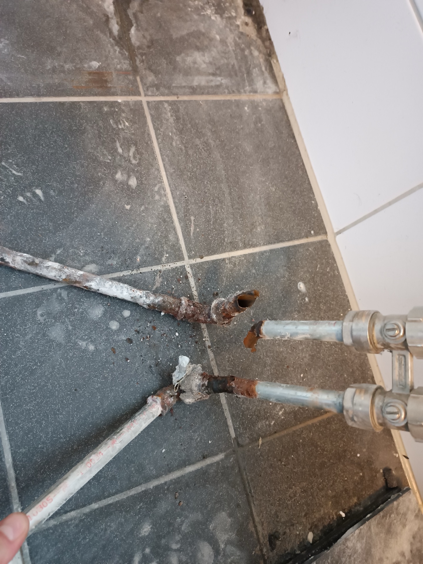 Rohrbruch und Schadensbild